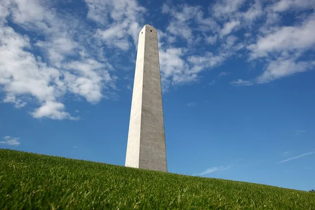 Boston Revolutionary Tour - Image 4