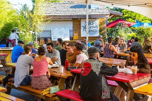 Portland Foodie Field Trip by Bike and E-bike - Image 1