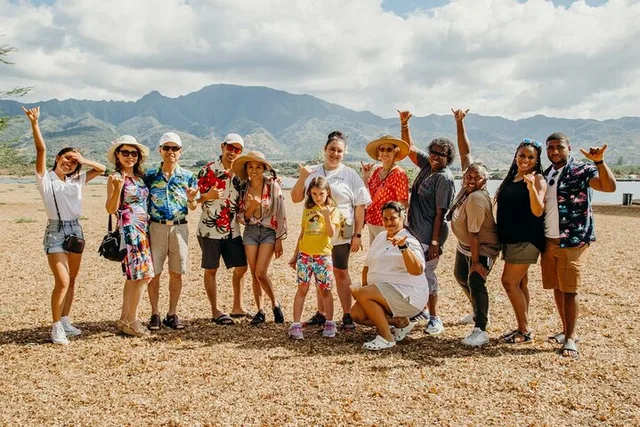 Oahu Circle Island Tour with Scenic Stops - Image 2