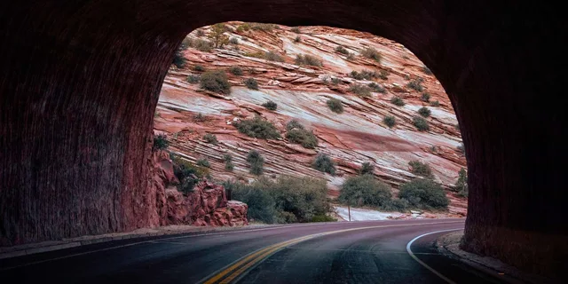 Las Vegas Bryce and Zion National Parks Tour - Image 4