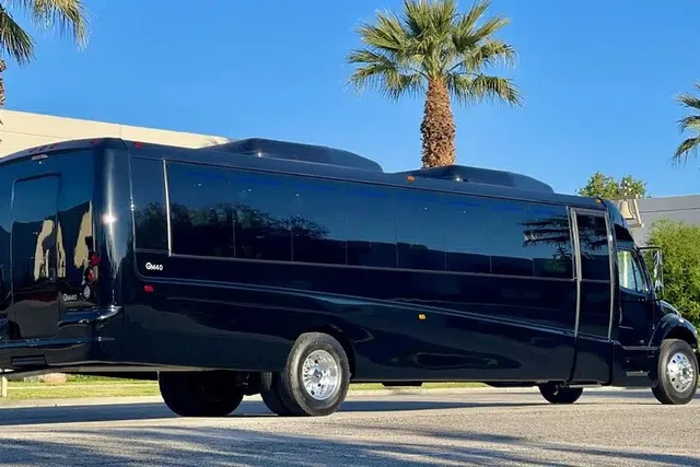 Fort Lauderdale Mini Bus Tour - Image 6