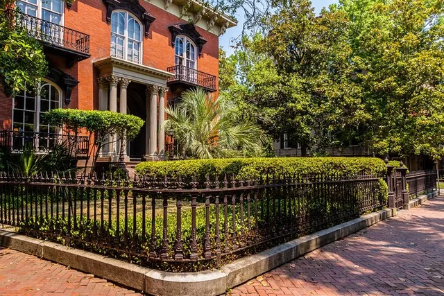 Savannah Haunted Self-Guided Walking Tour - Image 6
