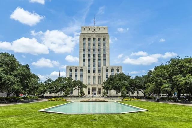 Houston Self-Guided Driving Audio Tour - Image 2