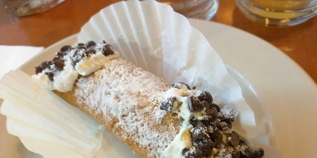 Philadelphia Italian Market Food Tour - Image 3