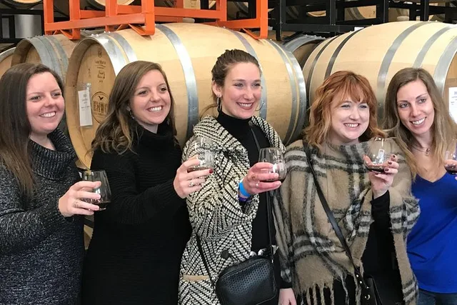 Bainbridge Island Winery & Dinner Tour - Image 1