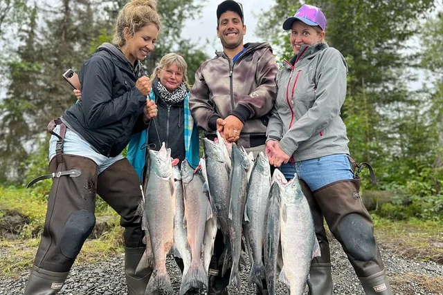 Kenai River Red Salmon Full Day Charter - Image 6