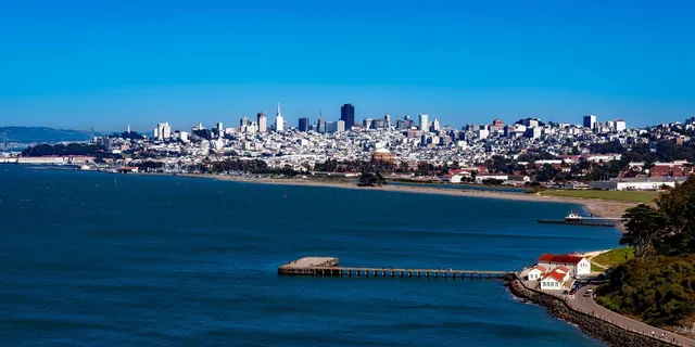 San Francisco Private Walking Tour with Local Guide - Image 2