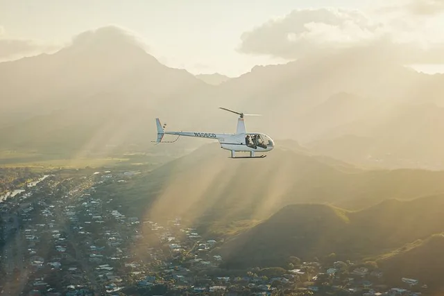 Honolulu Helicopter Tour 60 Minutes - Image 1