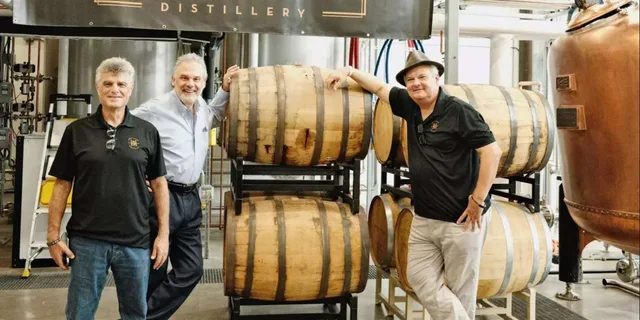 Los Angeles Hollywood Distillery Tour and Tasting - Image 2