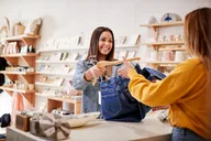 Austin Shopping Tour to Round Rock Premium Outlets thumbnail 3