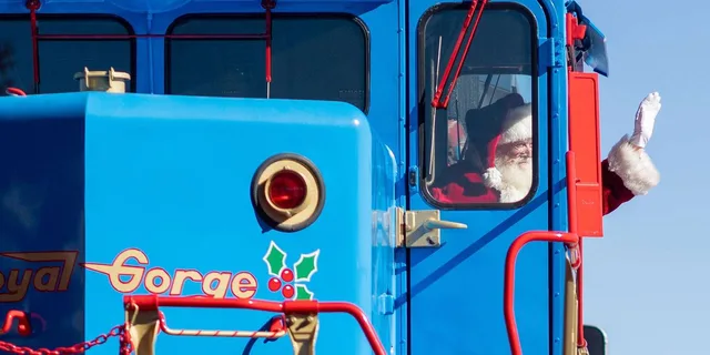 Cañon City Royal Gorge Santa Express Train - Image 5