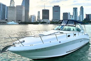 Miami Yacht Rental for 12 People 2-4 Hours
