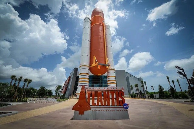 Kennedy Space Center Visitor Complex Tour - Image 2