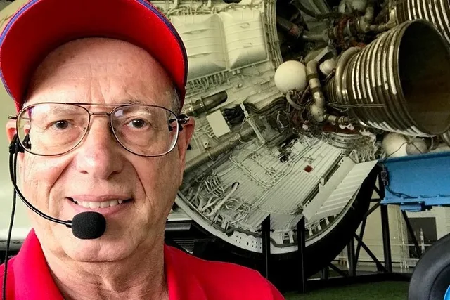 Houston NASA Space Center Tour with Rocket Scientist - Image 5