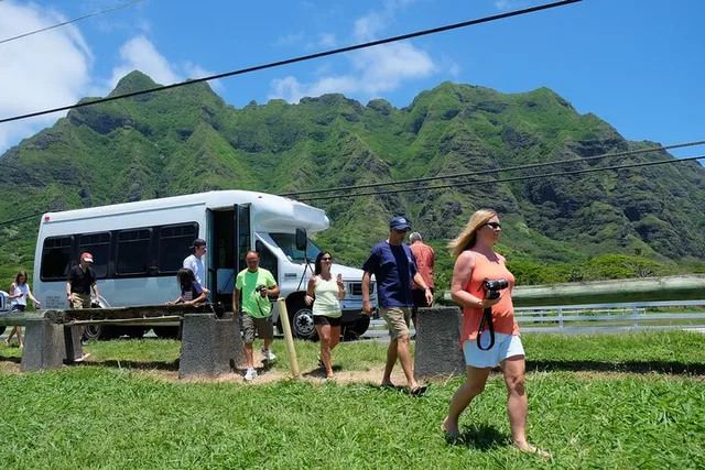 Oahu Circle Island Tour with Byodo-In Temple - Image 3