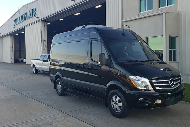 New Orleans Private Transfer - Image 1