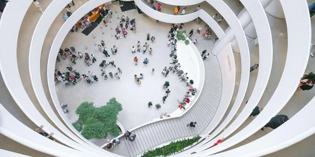 New York Guggenheim Museum Entry Ticket - Image 4