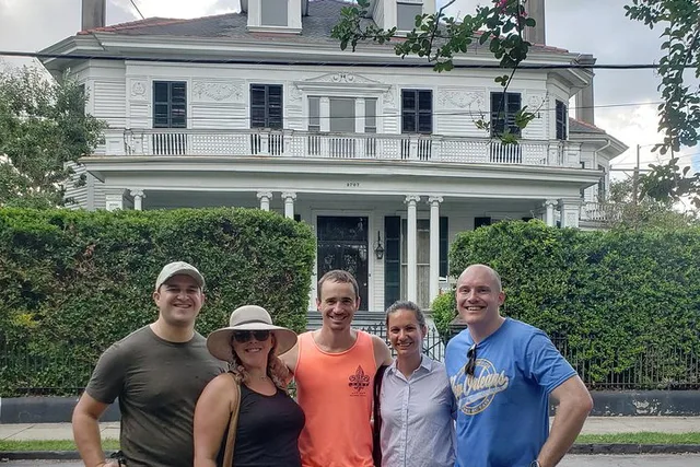 New Orleans Garden District Walking Tour - Image 3