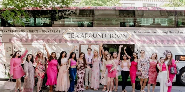 Austin Tea Bus Tour with Live Music 1.5 hr - Image 4