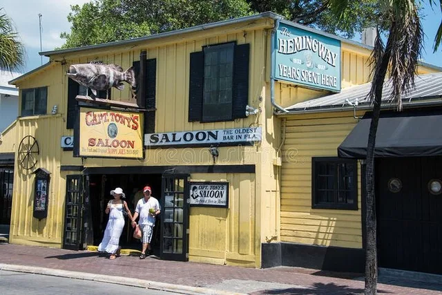 Key West Hemingway Food and Walking Tour - Image 6