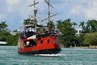 Miami Biscayne Bay Pirate Boat Cruise thumbnail 1