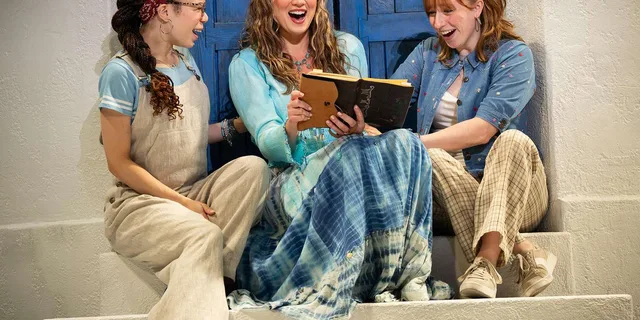 New York Broadway Musical Experience - Image 3