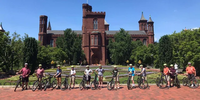 Washington DC Monuments and Memorials Bike Tour - Image 5
