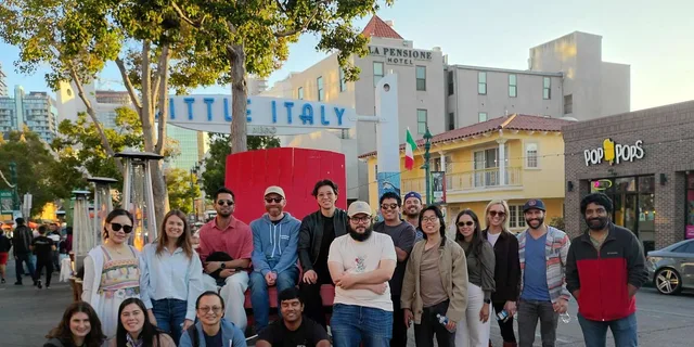 San Diego Pizza and Ice Cream Walking Tour 2 hr - Image 4