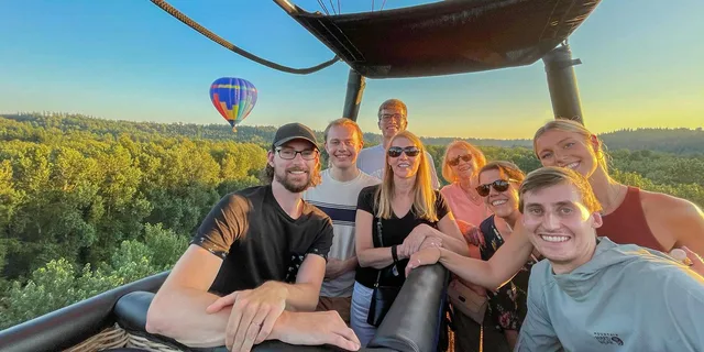 Seattle Mt. Rainier Balloon Ride - Image 6