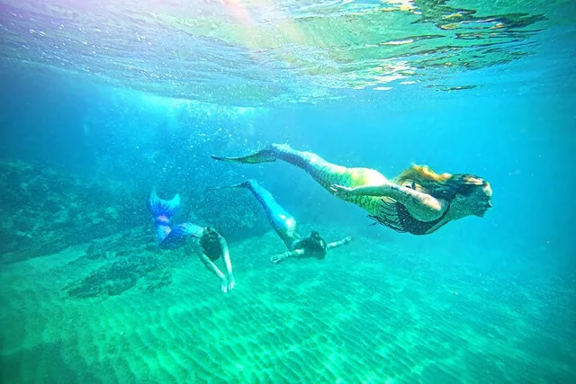 Maui Mermaid Swimming Lesson - Image 3