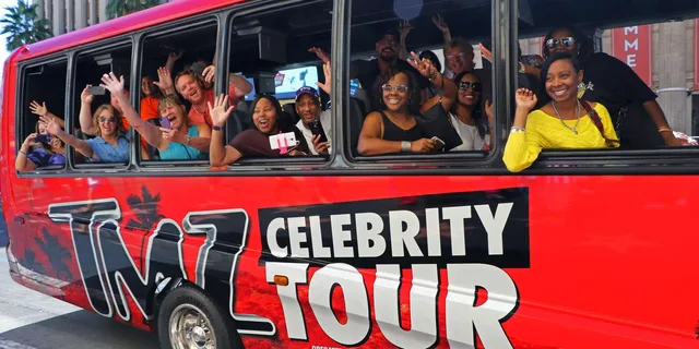 Los Angeles TMZ Hollywood Celebrity Tour - Image 2