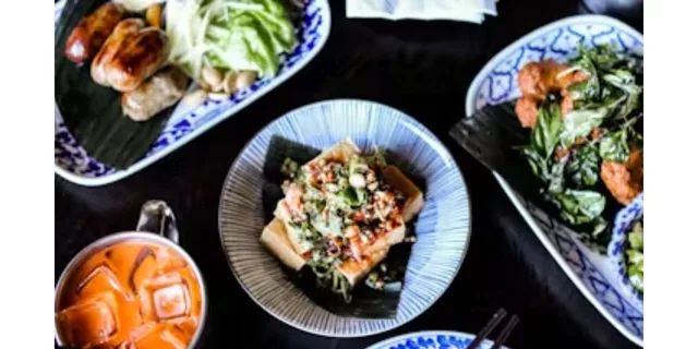 West Hollywood Food Tour - Image 4