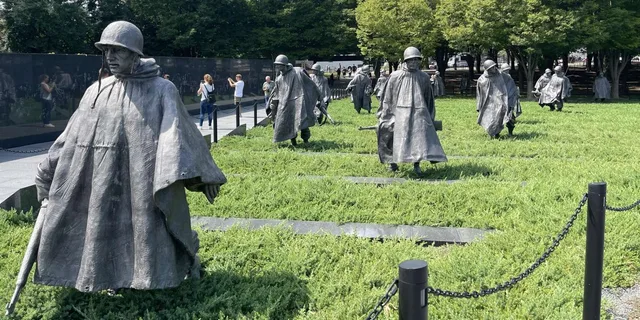 Washington DC Day Tour from New York - Image 1