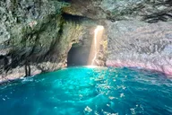 Kauai Nā Pali Coast Zodiac Raft and Snorkeling thumbnail 2