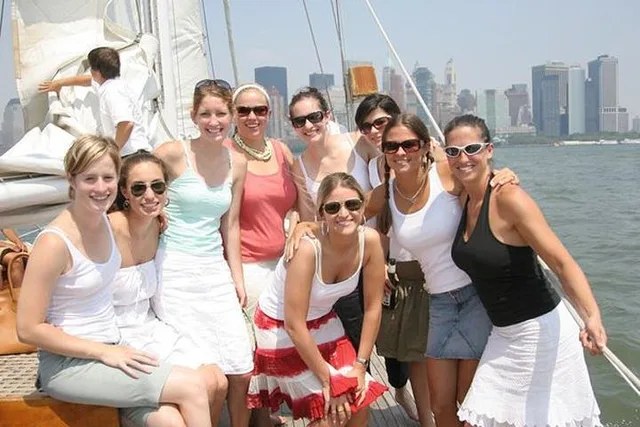 San Diego Sailing Party on the Bay - Image 6