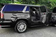 Denver Private Airport Transfer by SUV thumbnail 5