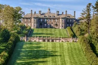 Boston Hollywood & History Tour at Crane Estate thumbnail 5