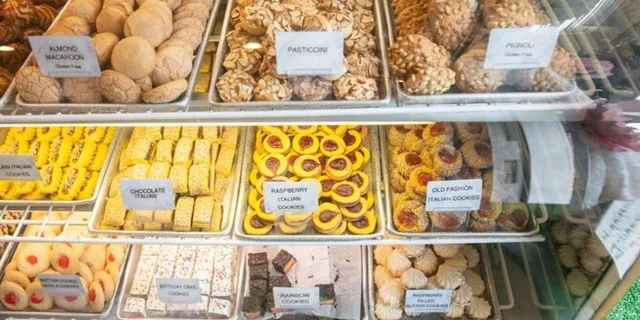 Philadelphia Food Tour of South Philly & Italian Market - Image 1