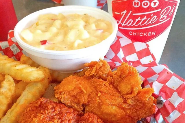 Nashville Hot Chicken & Whiskey Tour - Image 4