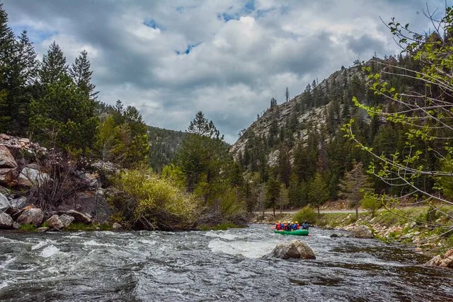 Dumont Whitewater Rafting Adventure 3.5 hr - Image 4