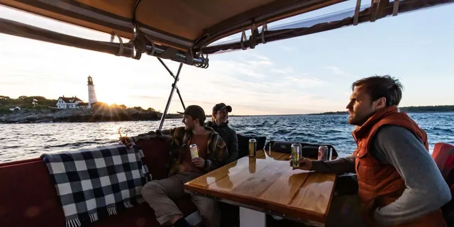 Portland Private Lobster Boat Charter with Drinks 2 hr - Image 1