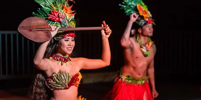 Kihei Gilligans' Island Luau with Dinner and Drinks - Image 3