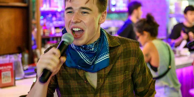 New York City Immersive Dinner Show with Live Music 2 hr - Image 5