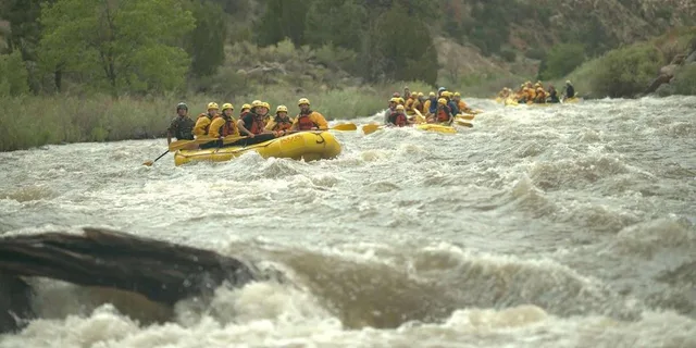 Cañon City Bighorn Sheep Canyon Rafting and Zipline Adventure - Image 5