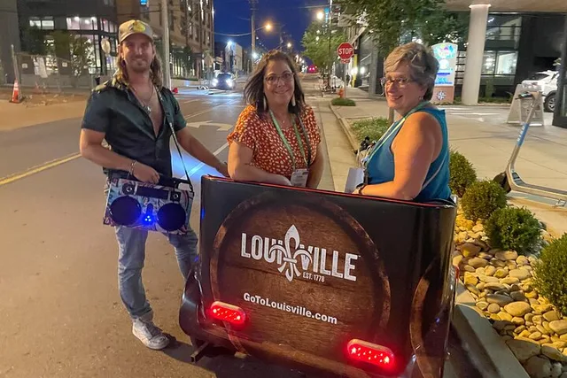Nashville Pink Tour - Image 6