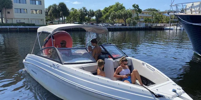 Fort Lauderdale Private Boat Rental - Image 3