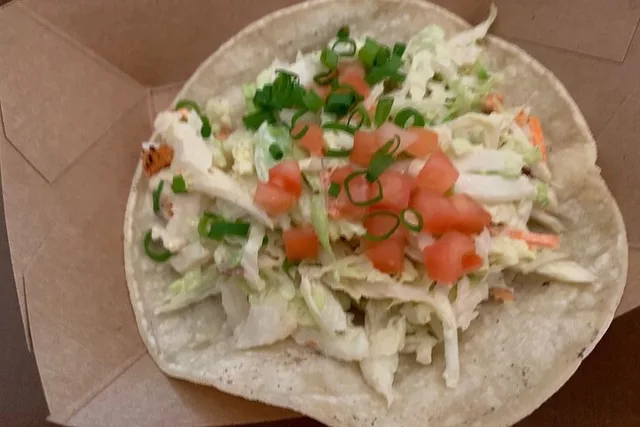 Honolulu Foodie Bike Tour - Image 3