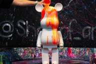 Chicago Fluid Bear Painting Experience thumbnail 4