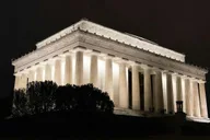 Washington, D.C. Monuments & Memorials Night Walking Tour thumbnail 6