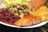 Juneau Kayak and Salmon Bake Adventure thumbnail 2